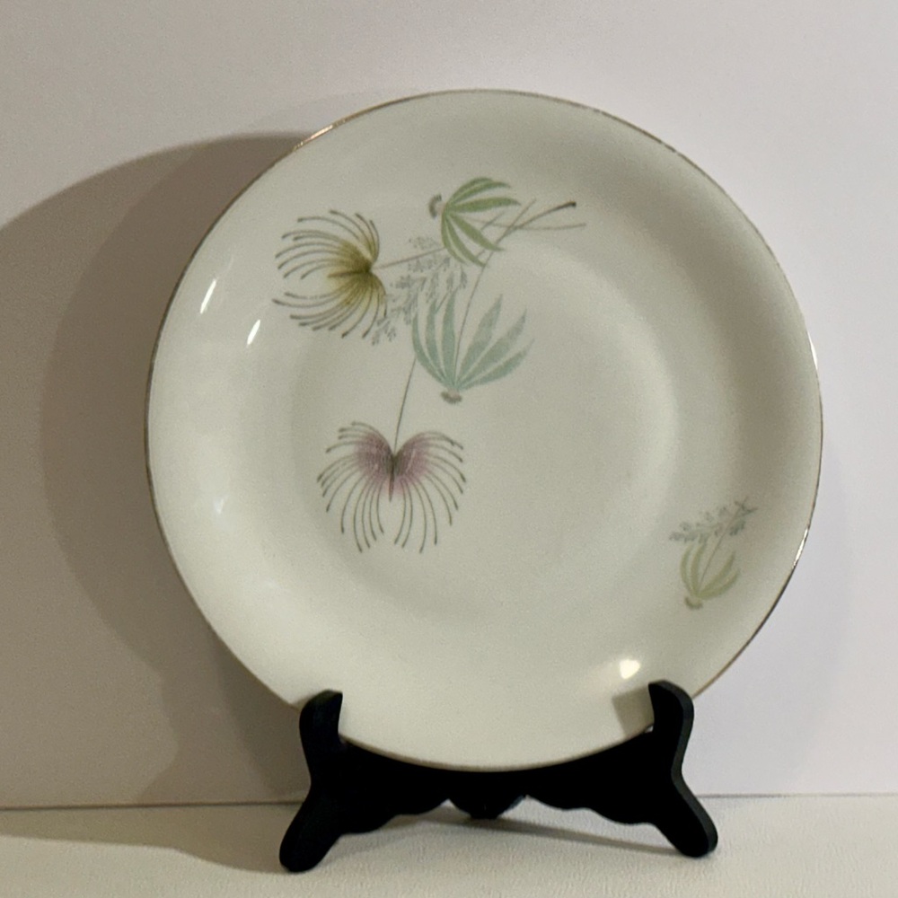 Vintage Bavaria Tirschenreuth Floral Porcelain Plate Germany 10”